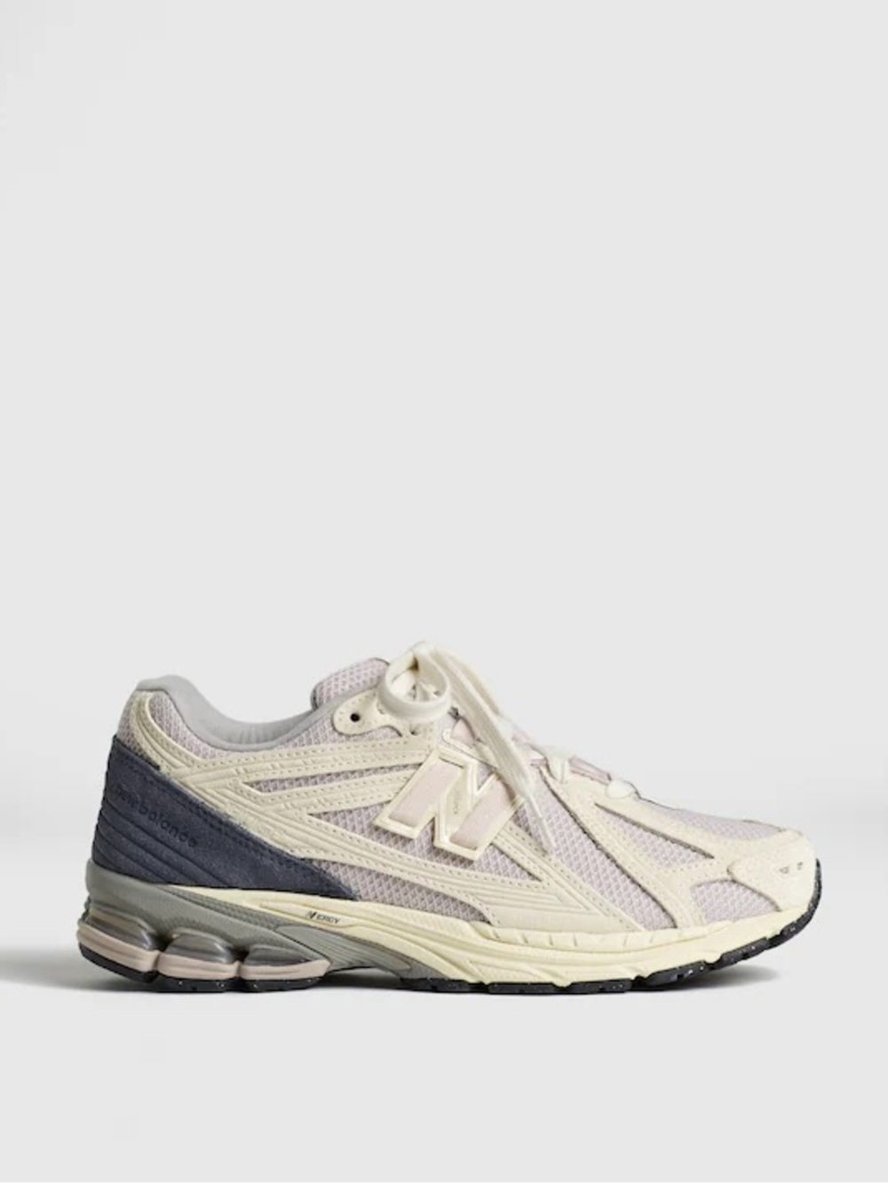 New Balance 1906F Sneakers in Linen Dark Artic Grey Womens 5.5 Men’s 4